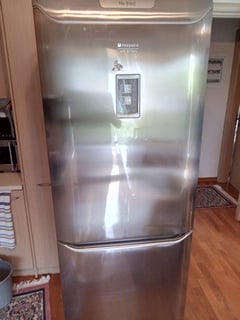 Επισκευή ψυγείου λόγω προβλήματος στην ψύξη Κερατσίνι